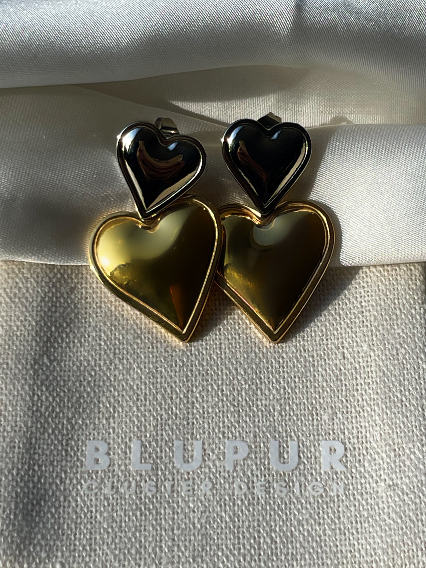 DOS CORAZONES