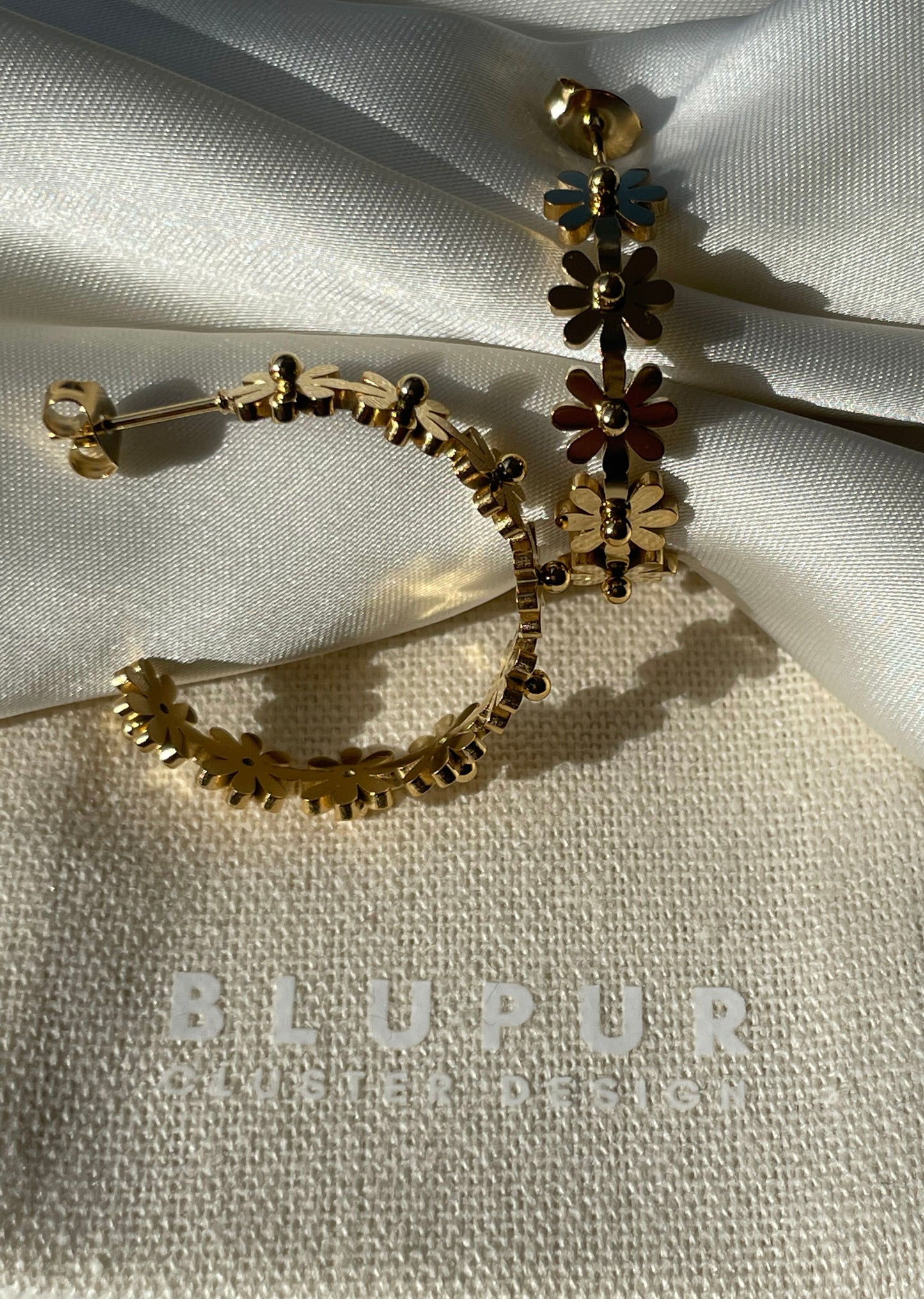 FLOWER HOOP